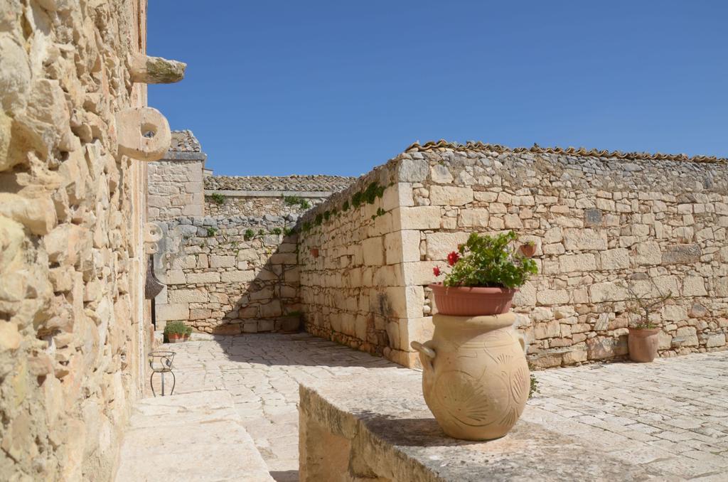 Penzion Casina Di Grotta Di Ferro Santa Croce Camerina Exteriér fotografie